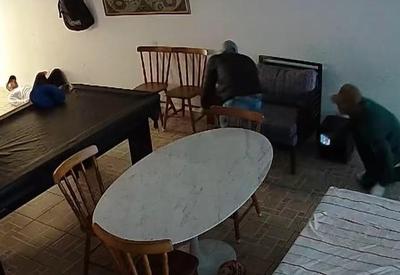 Quadrilha especializada em roubar casas de idosos é presa em São Paulo