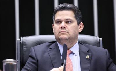 Congresso derruba vetos de Lula e estende doações a Estados e municípios no ano eleitoral