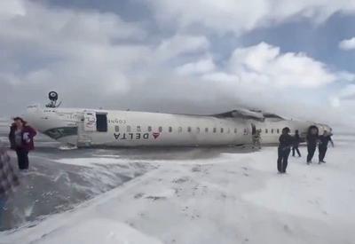 "Tesoura de vento" pode ter virado avião de cabeça para baixo em Toronto, diz especialista