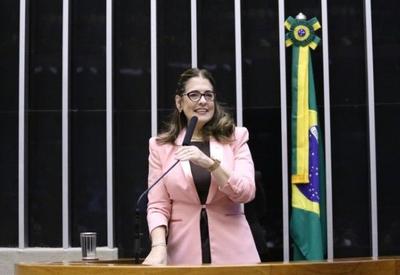 Avança na Câmara projeto que dá prioridade a trabalhadores tirarem férias com os filhos em idade escolar