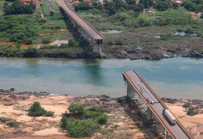 Queda de ponte: produtos químicos no rio Tocantins podem afetar 19 cidades, alerta governo