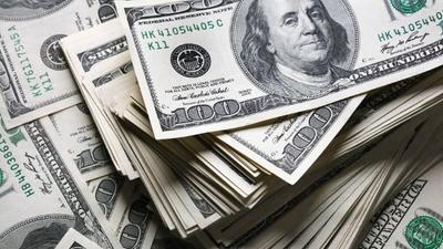 Dólar dispara e fecha a R$ 5,83 com escalada de guerra comercial
