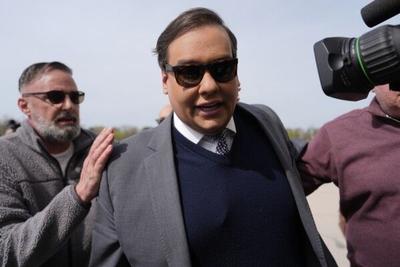 George Santos é condenado a sete anos de prisão por fraude e falsidade ideológica nos EUA 