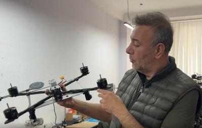Exclusivo: SBT visita fábrica de drones de guerra na Ucrânia