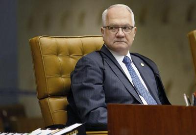 Edson Fachin toma posse na presidência do STF nesta segunda-feira (29)