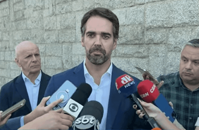 Eduardo Leite mantém desejo de concorrer à Presidência e aguarda Kassab