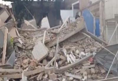 Bombeiros ainda investigam causa de desabamento de prédio em Nilópolis