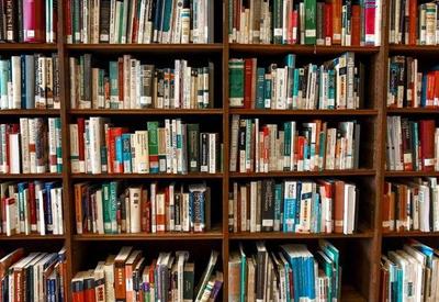 Receita Federal diz que livros podem perder isenção tributária
