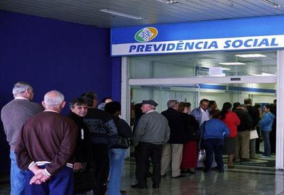 Fraude no INSS: Relatório da CGU mostra que associações chegaram a filiar mais de 1,5 mil aposentados por hora