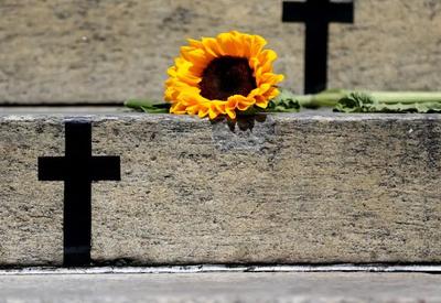 Julgamentos de feminicídio demoram mais de 8 meses no Brasil e atrasam resposta a famílias