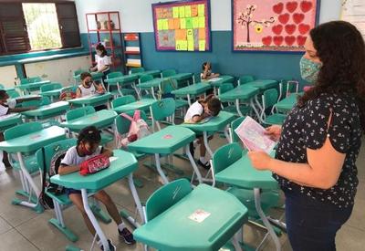 RJ: aulas presenciais são retomadas em 38 escolas da rede municipal