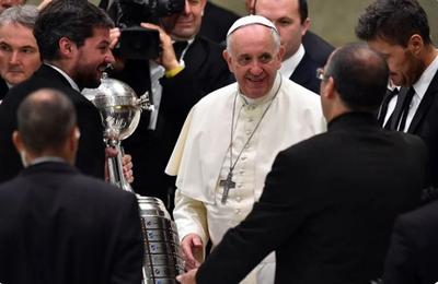 Entenda a relação do Papa Francisco com futebol e o San Lorenzo