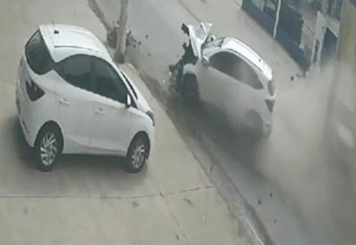 SP: Rapaz em carro roubado mata duas pessoas durante fuga