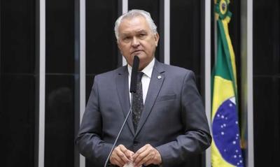 Deputado é condenado a pagar R$ 2 milhões por incentivo a atos antidemocráticos