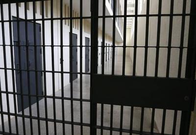 Autorizado retorno de visitas a detentos em prisões federais