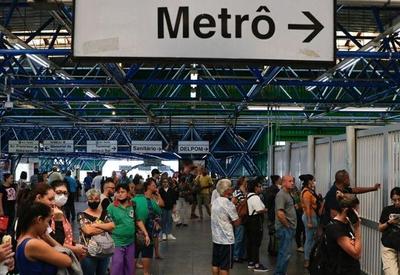 Metrô, CPTM e Sabesp entram em greve em SP; Senado aprova texto do Desenrola