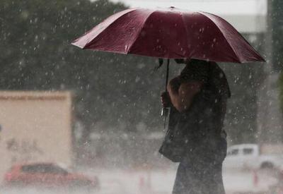 Defesa Civil de Belo Horizonte alerta para fortes chuvas nesta manhã