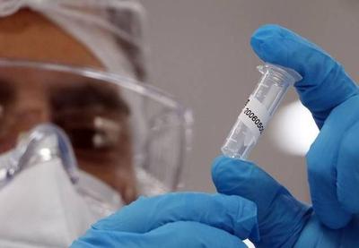 Anvisa autoriza retomada de testes da vacina da Janssen