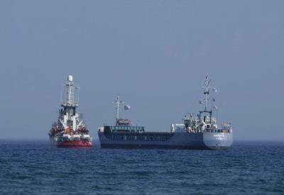 Três navios com ajuda humanitária para a Faixa de Gaza saem de Chipre