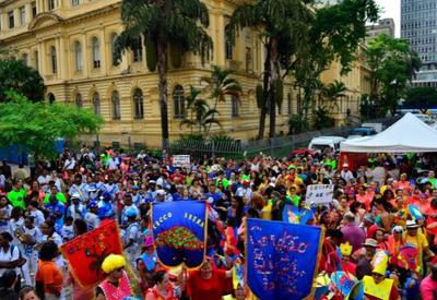  Carnaval deve movimentar R$ 9 bilhões no Brasil, diz CNC