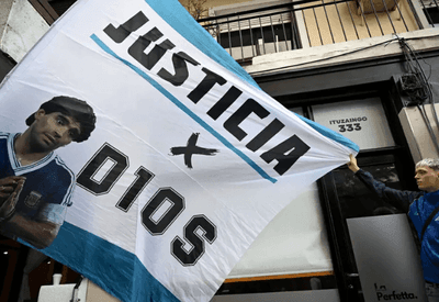 Justiça da Argentina anula julgamento de profissionais da saúde acusados pela morte de Maradona