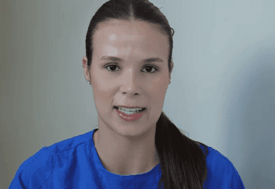 Jennifer Castro fala sobre polêmica do assento da janela no avião