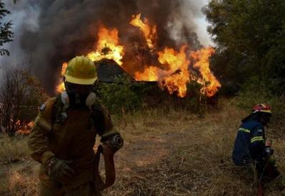 Itália declara estado de emergência na Sicília devido aos incêndios