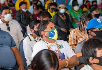 Bolsonaro defende agronegócio em terras indígenas em Cuiabá