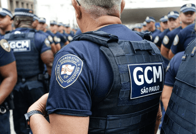 Dois guardas são baleados ao impedir que criminosos invadissem casa no Morumbi (SP)