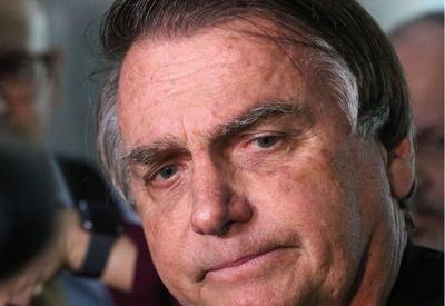 Bolsonaro será internado nesta 2ª para passar por novas cirurgias