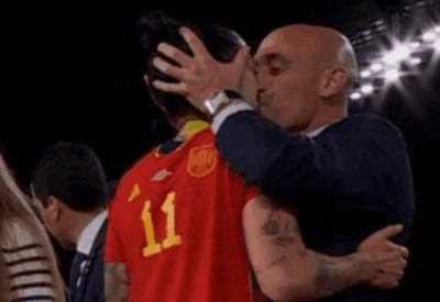 Rubiales é condenado por beijo forçado em jogadora espanhola