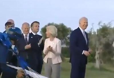 Aparentemente distraído, vídeo de Joe Biden em apresentação viraliza