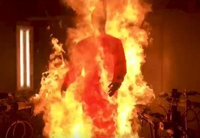 Laboratório do Rio desenvolve tecidos que apagam chamas sozinhos