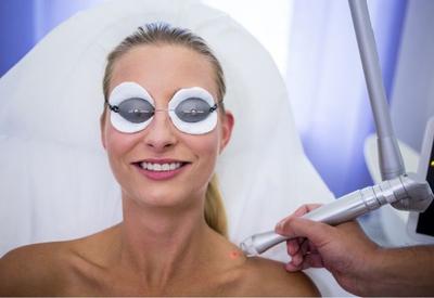 Laser no sangue? Entenda como luz pode melhorar circulação, imunidade e bem-estar