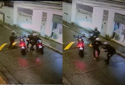 Vídeo: Sem resistir, homem entrega moto de luxo para assaltante e é morto por disparo em SP
