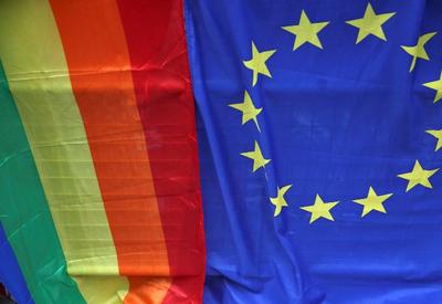 Justiça da União Europeia obriga reconhecimento de casamentos homoafetivos