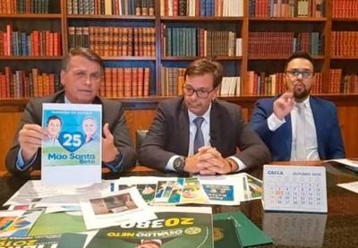 "A esquerda sofreu uma derrota histórica nessas eleições", diz Bolsonaro