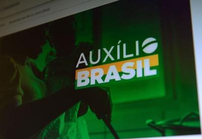Presidente Bolsonaro sanciona lei que cria Auxílio Brasil