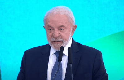 Lula critica aprovação da 'PEC da Blindagem': “Não é uma coisa séria” 