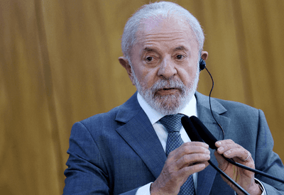 Lula convoca ministros para discutir reação a tarifaço de Trump