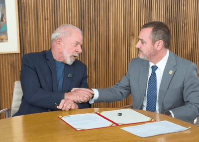 Lula elogia PF por expulsar agente americano: “O que fizerem conosco vamos fazer com eles”