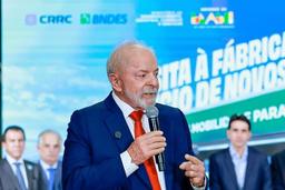 Imagem da notícia Em pré-campanha, Lula promete medidas para conter endividamento dos brasileiros