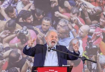 Contra Bolsonaro e Moro, Lula ganha 1° turno com 48% das intenções de voto