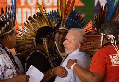 Acampamento Terra Livre: ato em Brasília mobiliza indígenas contra marco temporal e por mais demarcações