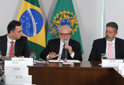 Semana de derrotas mostra nova dinâmica do Congresso e problemas de articulação do governo Lula, dizem especialistas