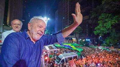 Genial/Quaest: Lula lidera em todos os cenários e tem vantagem de 5 pontos sobre Flávio em 2° turno