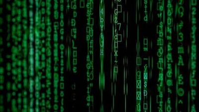  Golpes virtuais: programa malicioso invade celulares e rouba dados financeiros