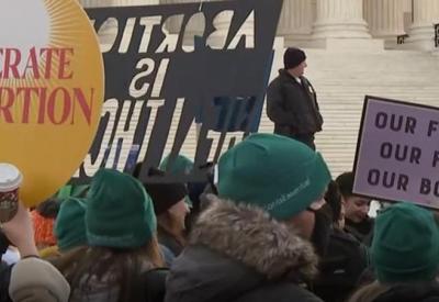 Suprema Corte dos EUA analisa lei que restringe direito ao aborto