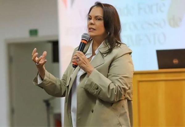 Imagem da notícia: Camarotes do Morumbis: investigação aponta que ex-esposa de Casares coagiu envolvidos em esquema ilegal