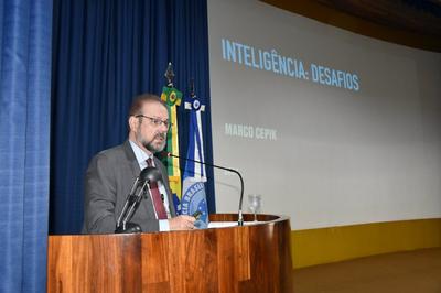 Exclusivo: Marco Cepik, número 2 da Abin, renuncia ao cargo